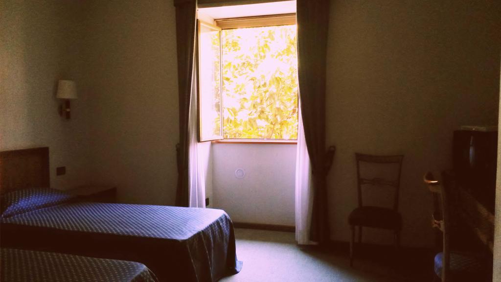 Hotel De Paris Terni Dış mekan fotoğraf