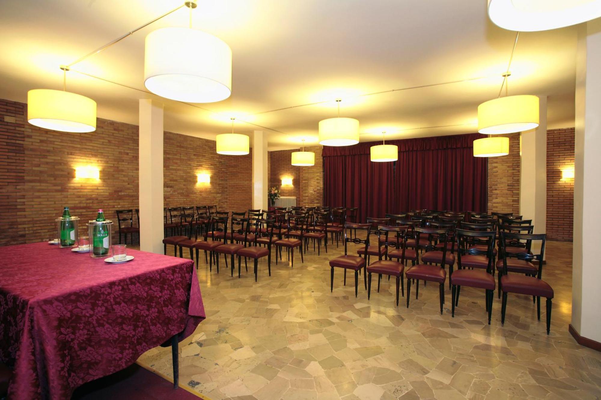 Hotel De Paris Terni Dış mekan fotoğraf